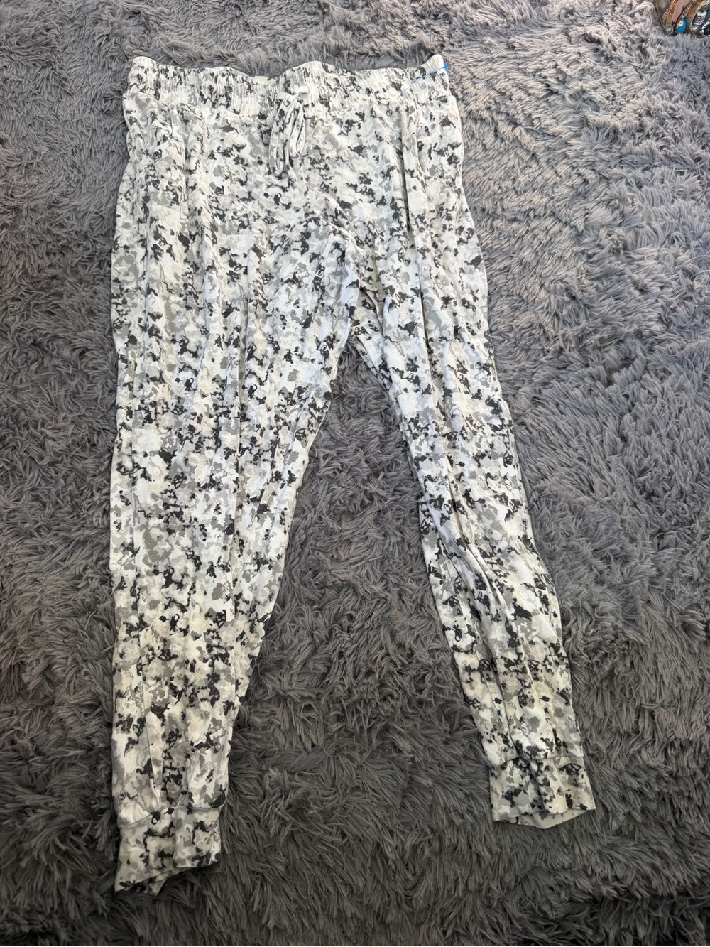 Muk Luks Marble-Print Jogger Pants in Gray and White